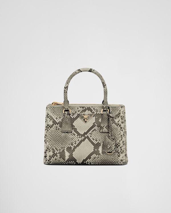 プラダ ガレリア パイソンレザー スモールバッグ プラダ ガレリア パイソンレザー スモールバッグ