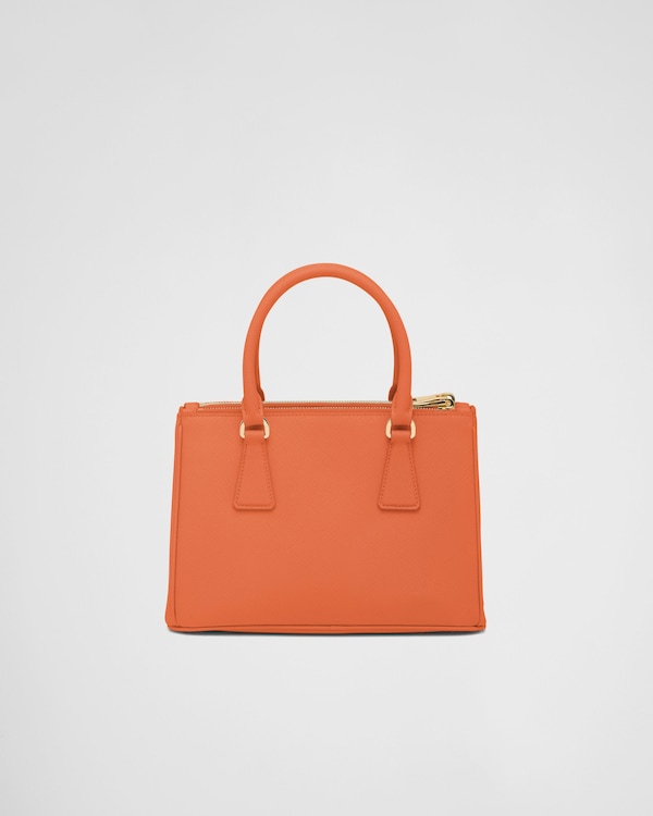 プラダ ガレリア サフィアーノレザー スモールバッグ プラダ ガレリア サフィアーノレザー スモールバッグ