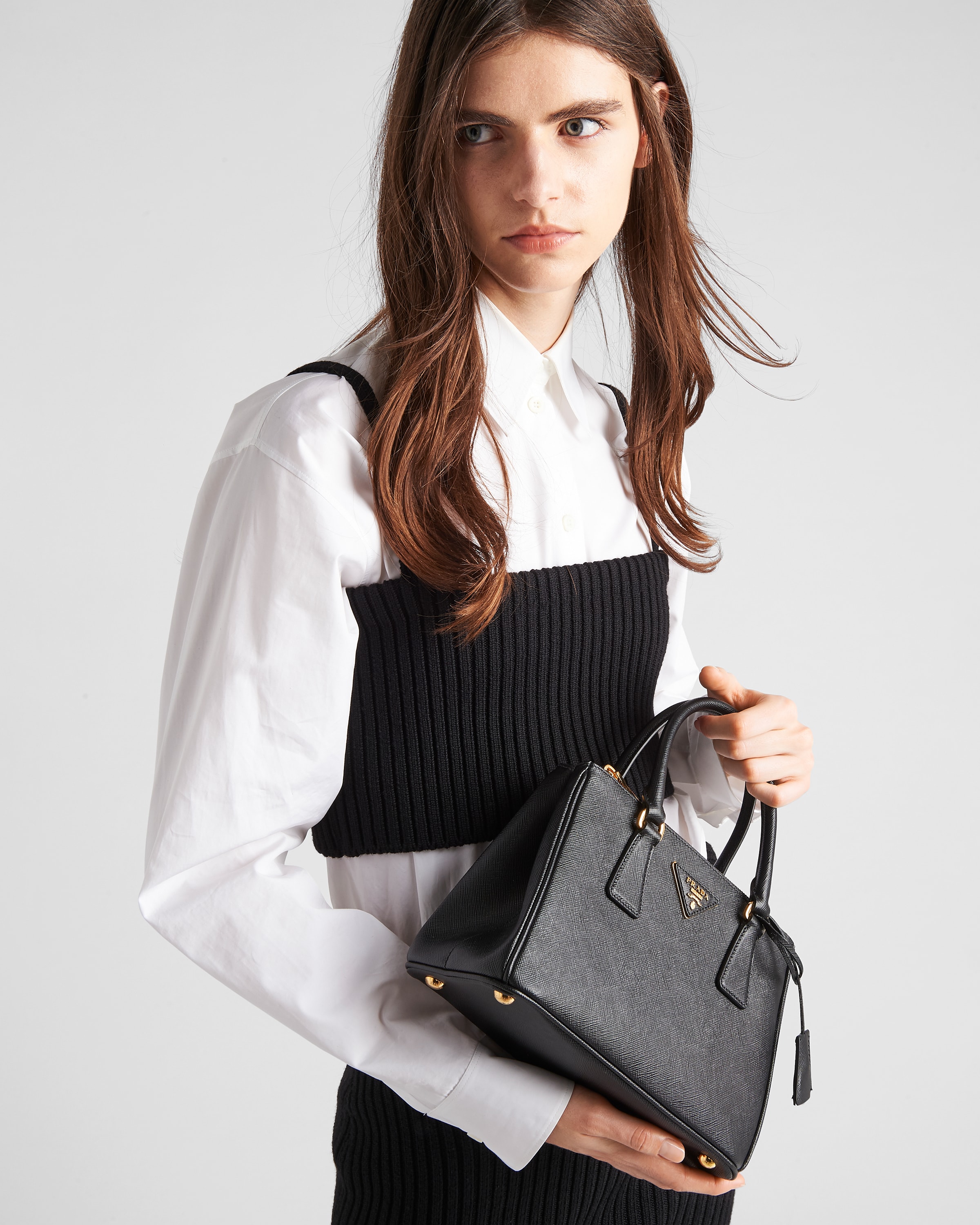 Prada outlet galleria small