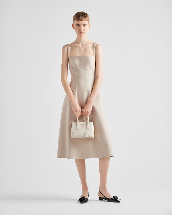 Mini sac Prada Galleria en cuir verni Mini sac Prada Galleria en cuir verni