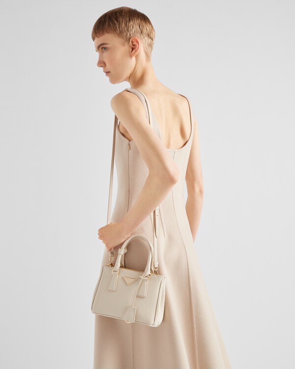 Mini sac Prada Galleria en cuir verni Mini sac Prada Galleria en cuir verni
