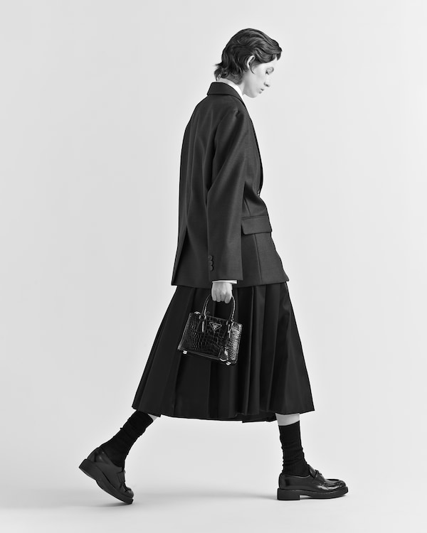 حقيبة Prada Galleria صغيرة من جلد التمساح حقيبة Prada Galleria صغيرة من جلد التمساح