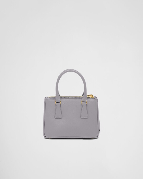 حقيبة Prada Galleria صغيرة من جلد سافيانو حقيبة Prada Galleria صغيرة من جلد سافيانو