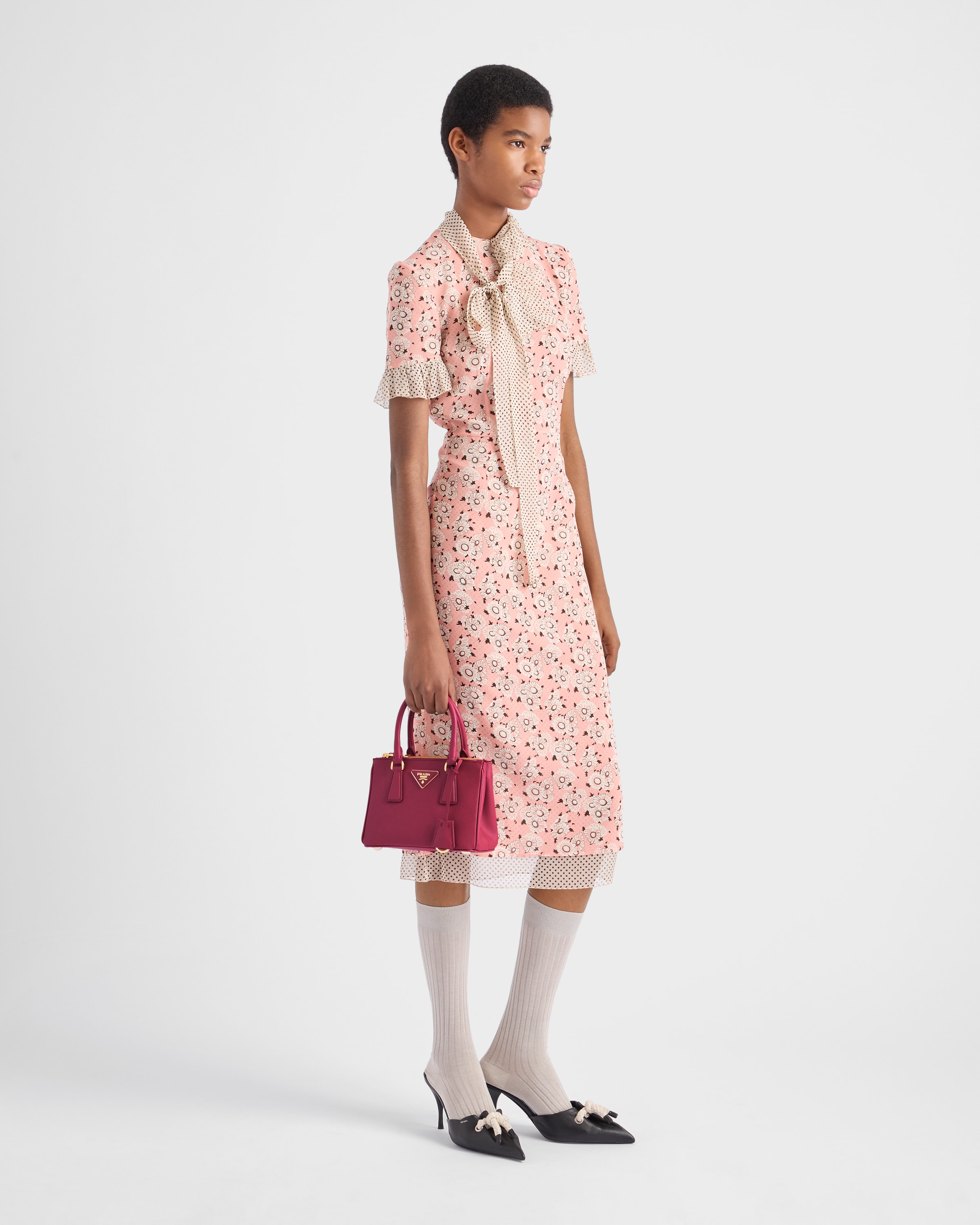 ピンク プラダ ガレリア サフィアーノレザー ミニバッグ | PRADA