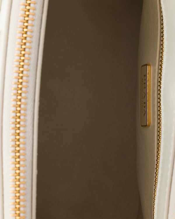 Prada Galleria 漆皮 Saffiano 皮革迷你手袋 Prada Galleria 漆皮 Saffiano 皮革迷你手袋