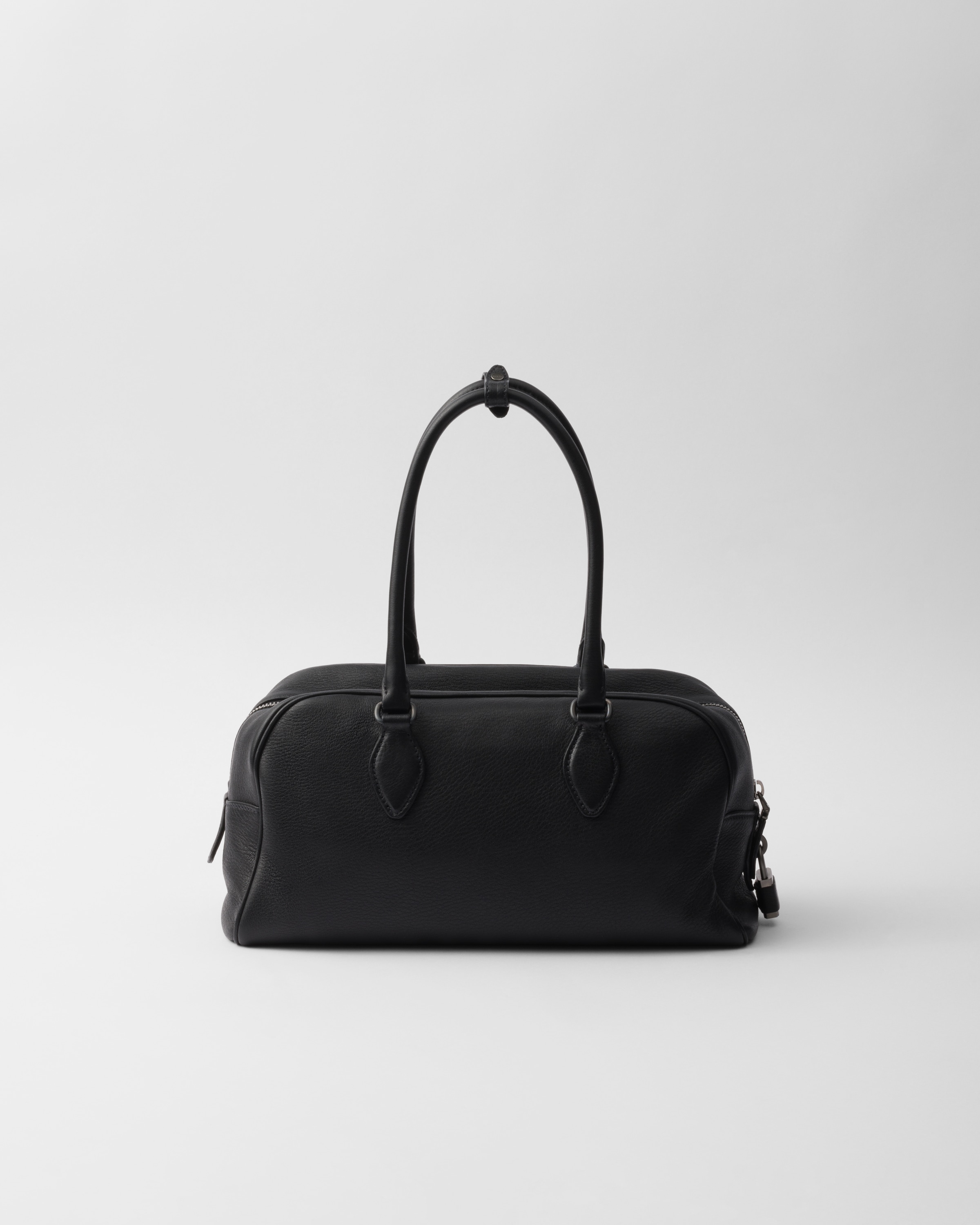 美品 DEUX ブラック レザー 定価約15万 ハンドバッグ 期間限定40%オフ】S レザーハンドバッグ 黒 ブラック 本革