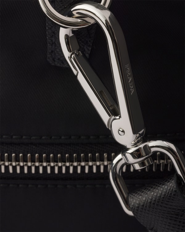 라지 리나일론 및 사피아노 가죽 더플 백 - 블랙 라지 리나일론 및 사피아노 가죽 더플 백 - 블랙