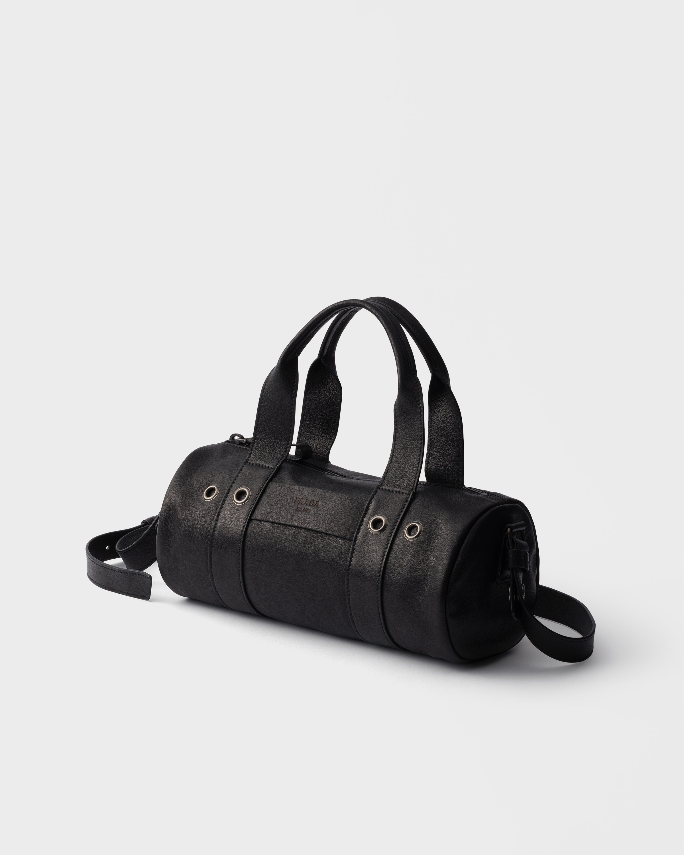 ブラック プラダ ルート ラージ レザー トップハンドルバッグ | PRADA