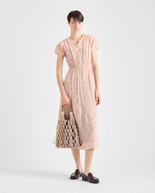 Prada Noué حقيبة مكرمية قطن متوسطة الحجم Prada Noué حقيبة مكرمية قطن متوسطة الحجم