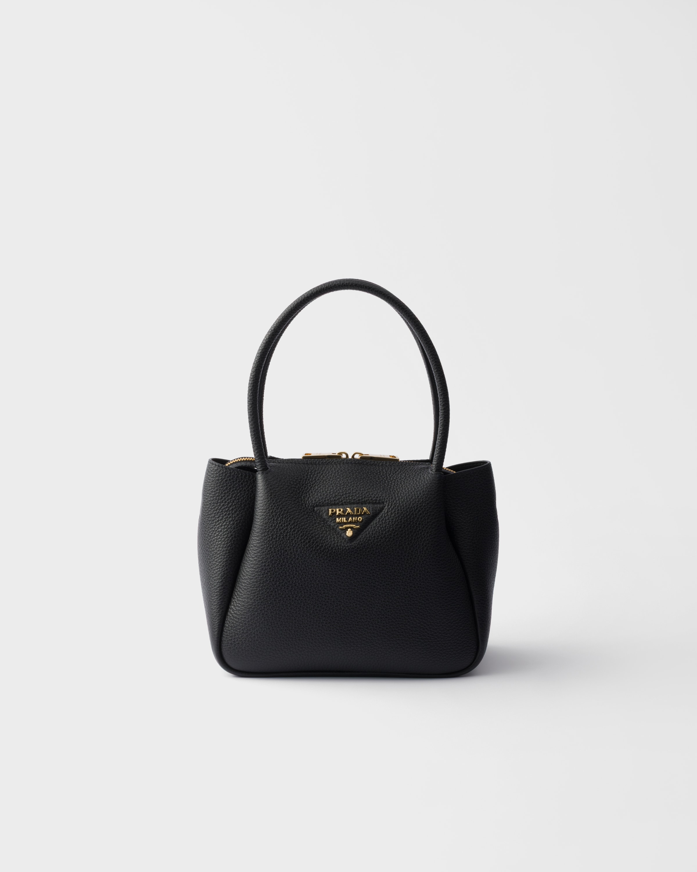 ブラック プラダ リエゾン スモール レザー ハンドバッグ | PRADA - 日本