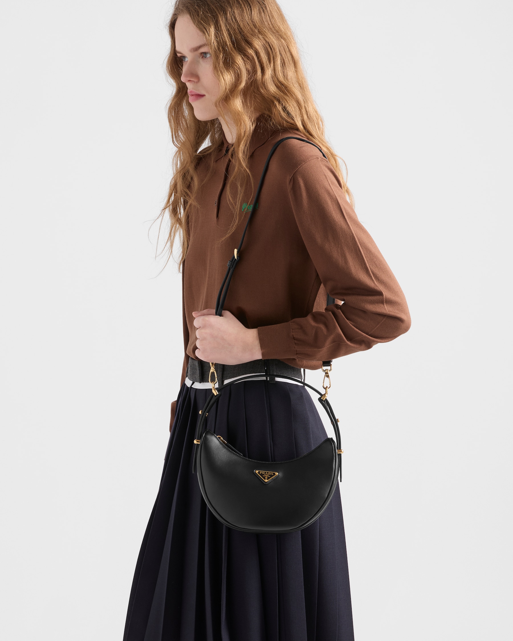 Arqué Small Calf Leather Shoulder Bag - Caramel
