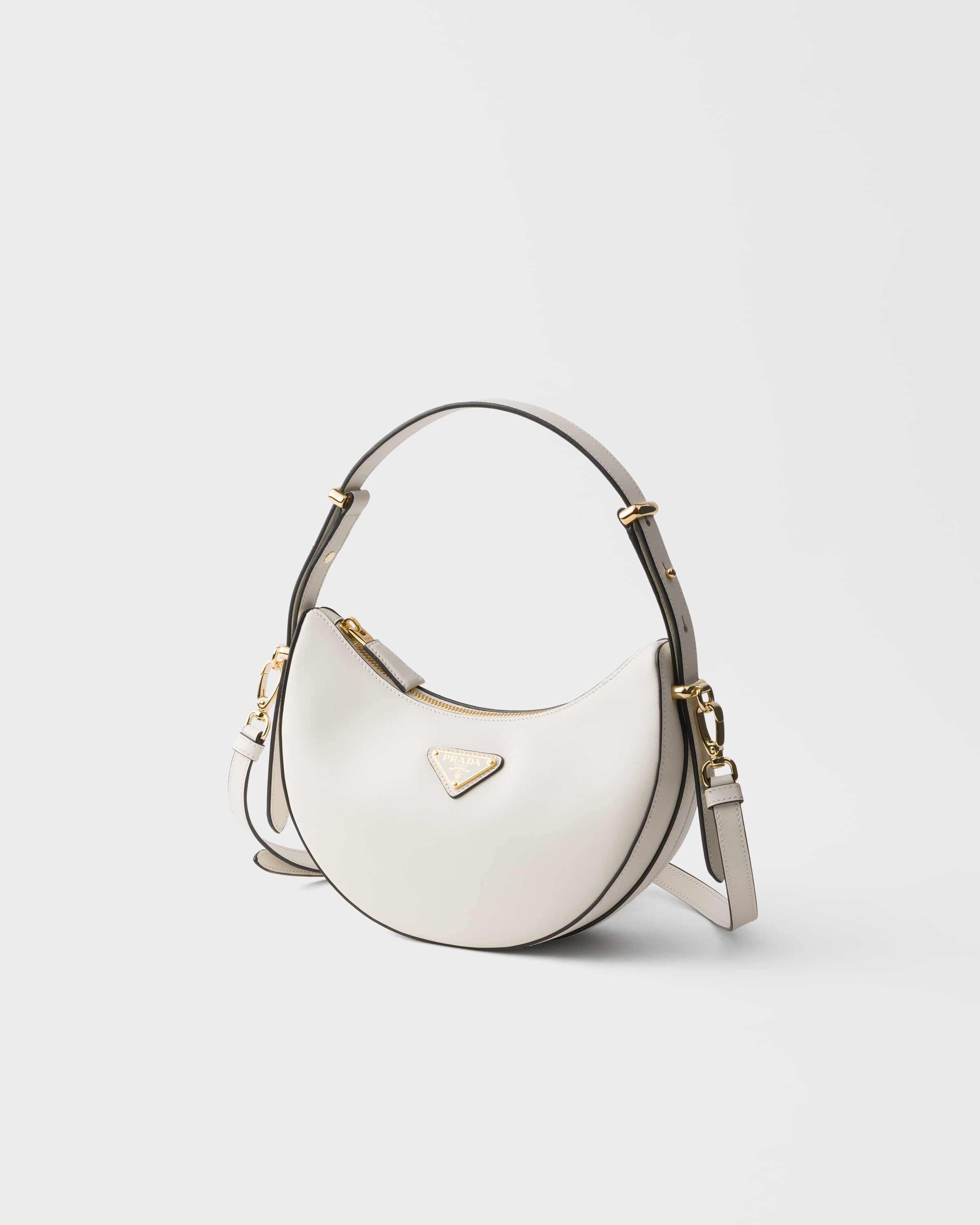 ホワイト プラダ アーケ ミニレザーショルダーバッグ | PRADA - 日本