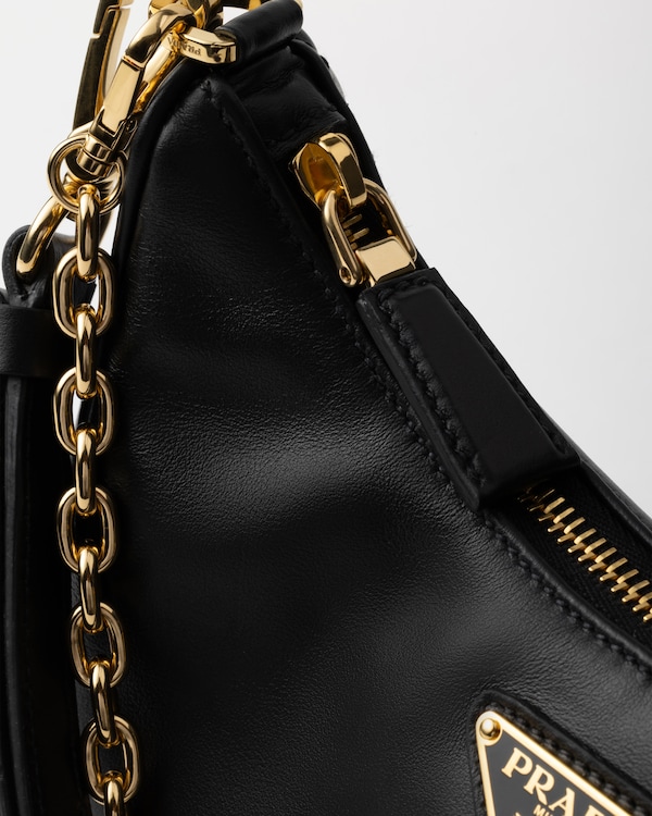 프라다 리에디션 가죽 미니백 프라다 리에디션 가죽 미니백