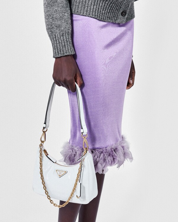 Mini sac Prada Re-Edition en cuir verni naplak Mini sac Prada Re-Edition en cuir verni naplak