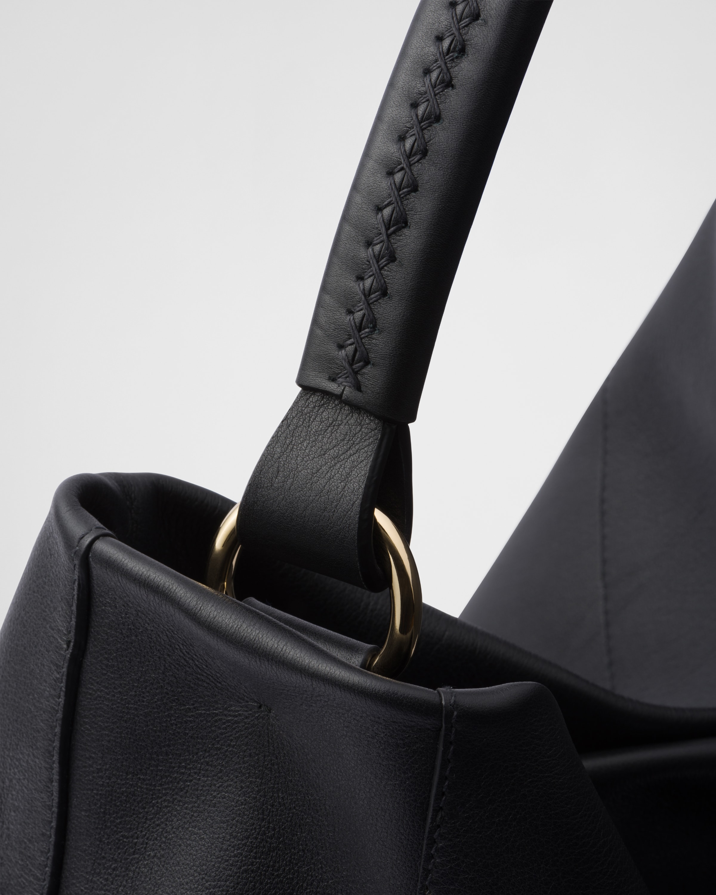 Prada large leather shoulder bag deals
