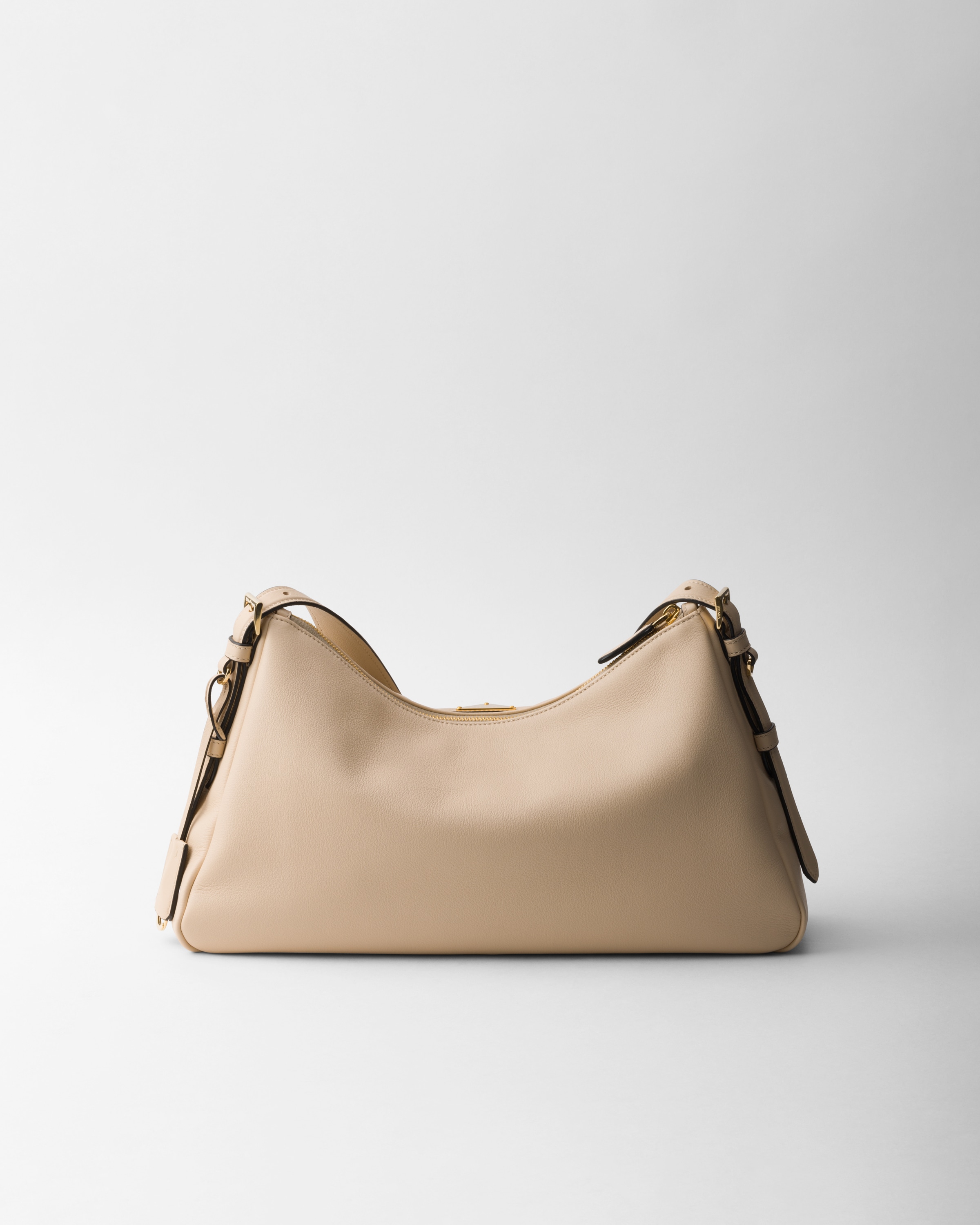 Prada Aimée Grosse Schultertasche Aus Leder In Travertin