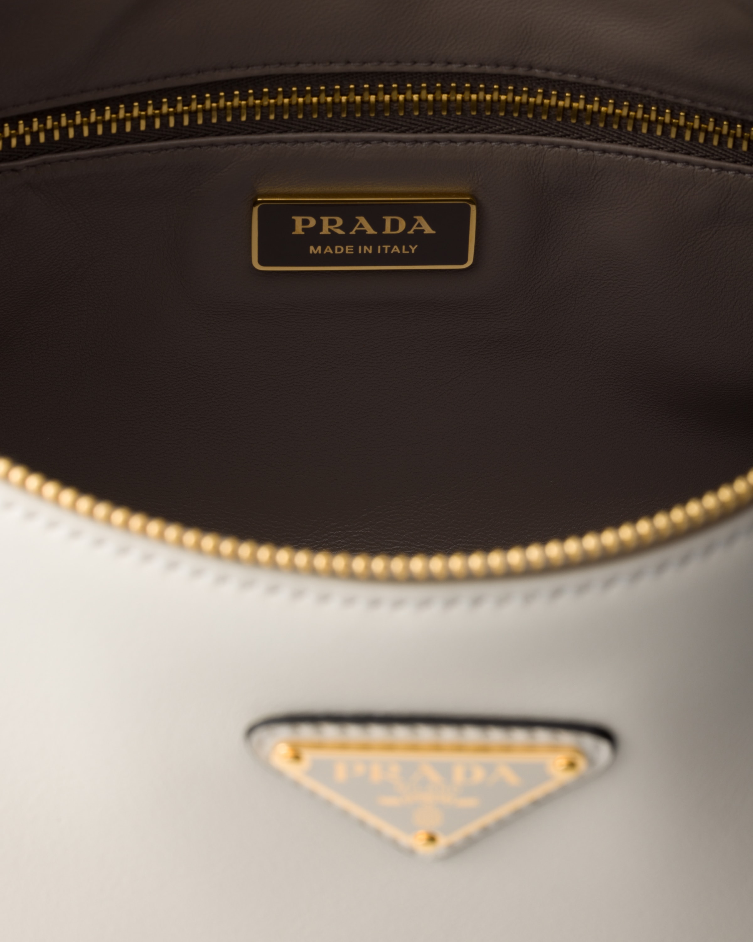 PRADA PRADA AIMÉE GROSSE SCHULTERTASCHE AUS LEDER
