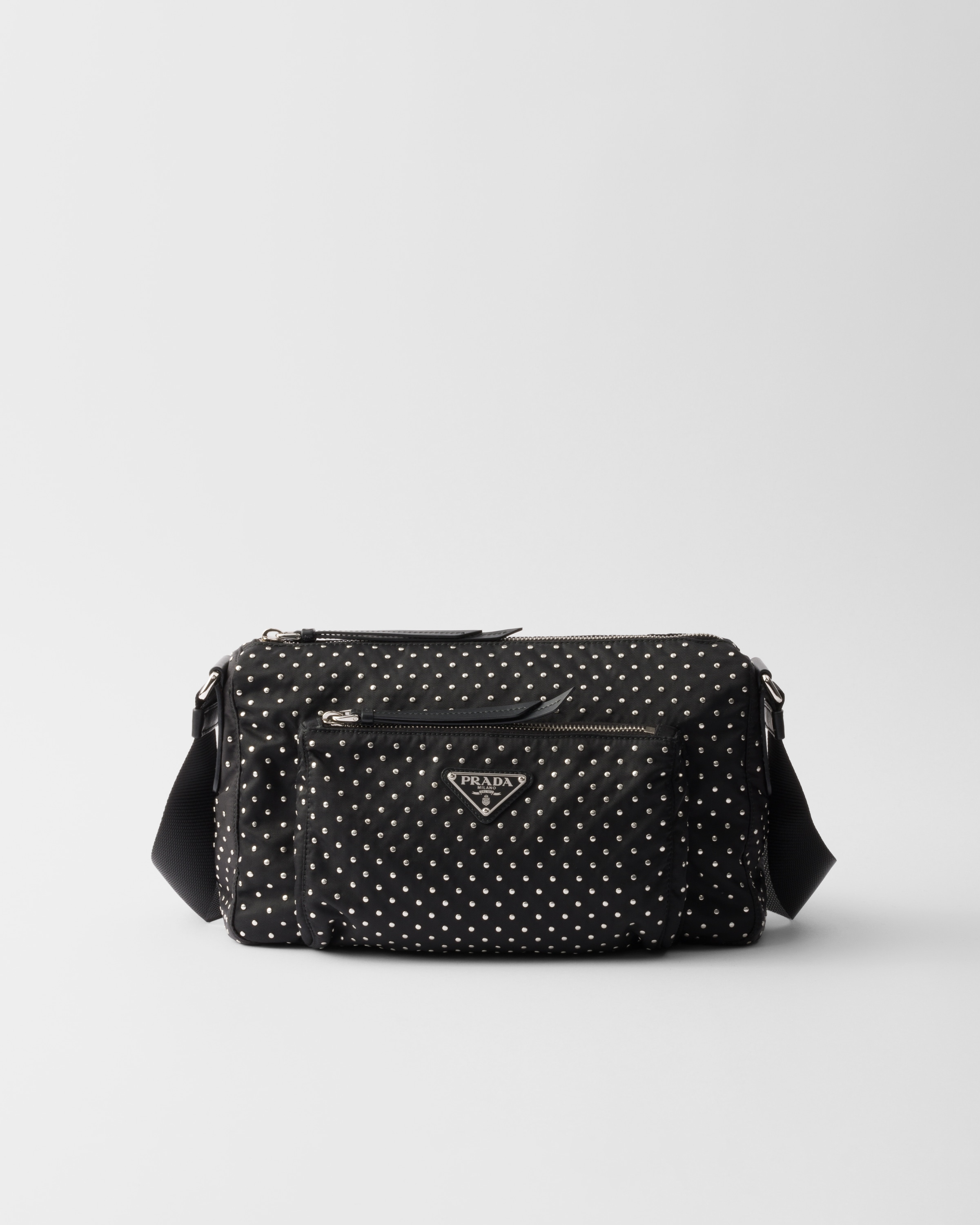 ブラック スタッズ付 Re-nylon バッグ | PRADA
