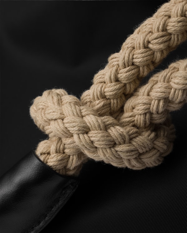 Grand sac porté épaule Prada Mariner en Re-Nylon Grand sac porté épaule Prada Mariner en Re-Nylon