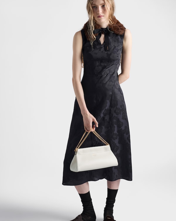 Bolso Prada Enchaîné de piel mediano Bolso Prada Enchaîné de piel mediano