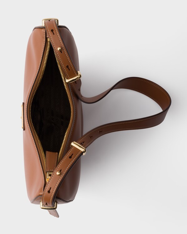 Bolso bandolera Prada Arqué de piel pequeño - Coñac Bolso bandolera Prada Arqué de piel pequeño - Coñac