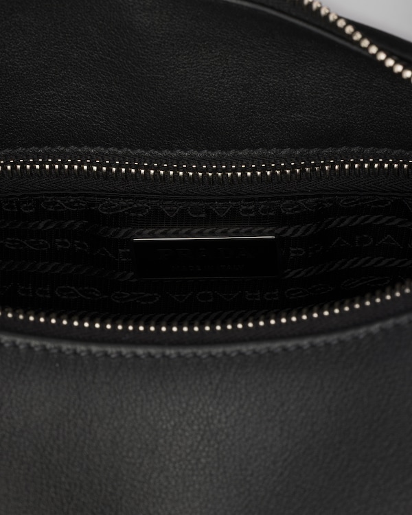 Large leather shoulder bag - Black Large leather shoulder bag - Black