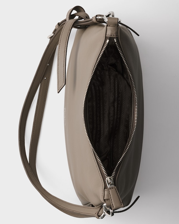 プラダ フォールド ミディアム レザーバッグ - クレイグレー プラダ フォールド ミディアム レザーバッグ - クレイグレー