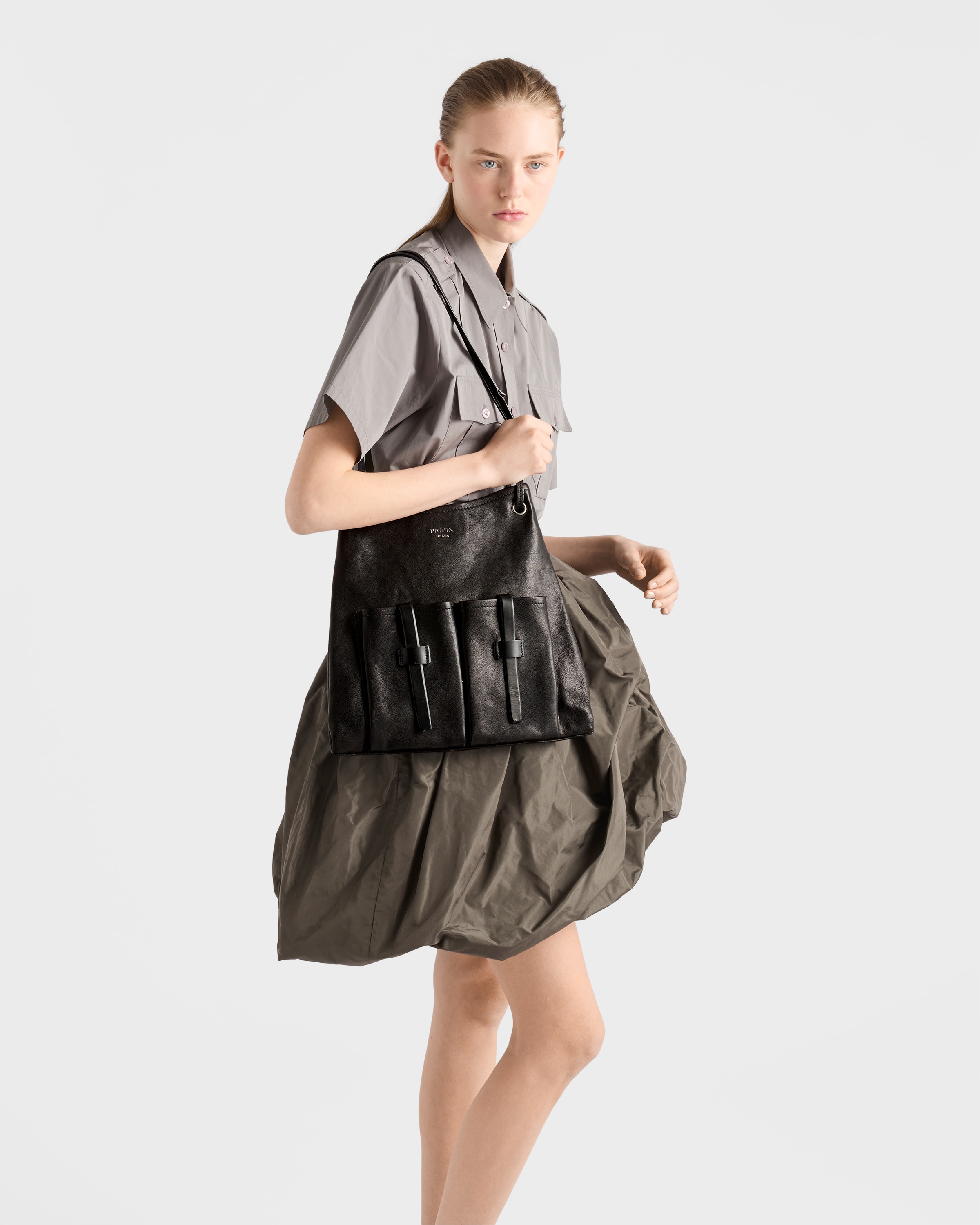 Black Prada Route Large Leather Bag | PRADA - Japan