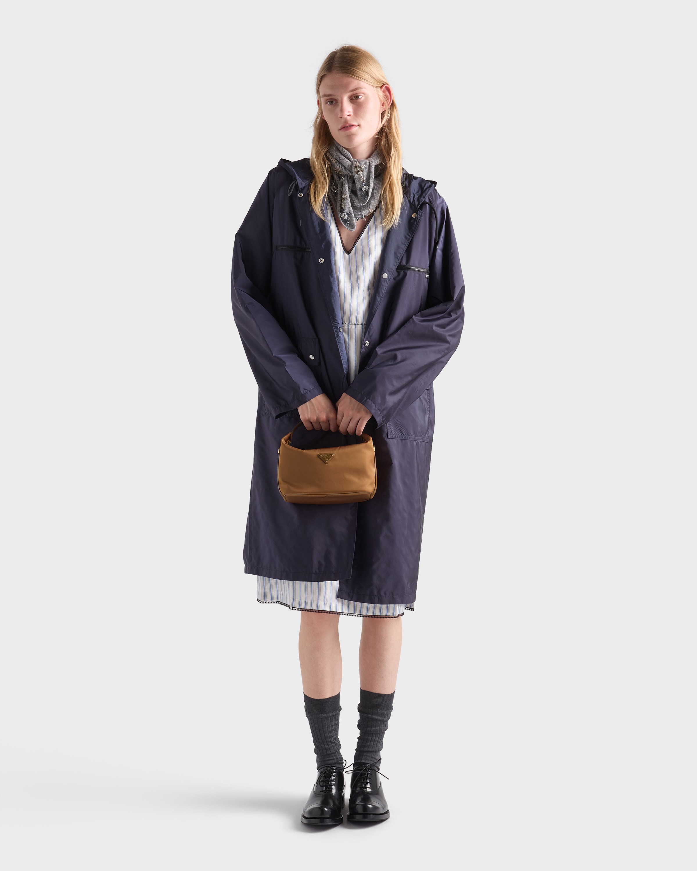 ブランデー プラダ シェリ Re-nylon ミニ バッグ | PRADA - 日本
