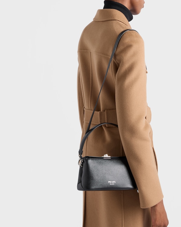 Prada Midi Bag aus Saffiano - Schwarz Prada Midi Bag aus Saffiano - Schwarz