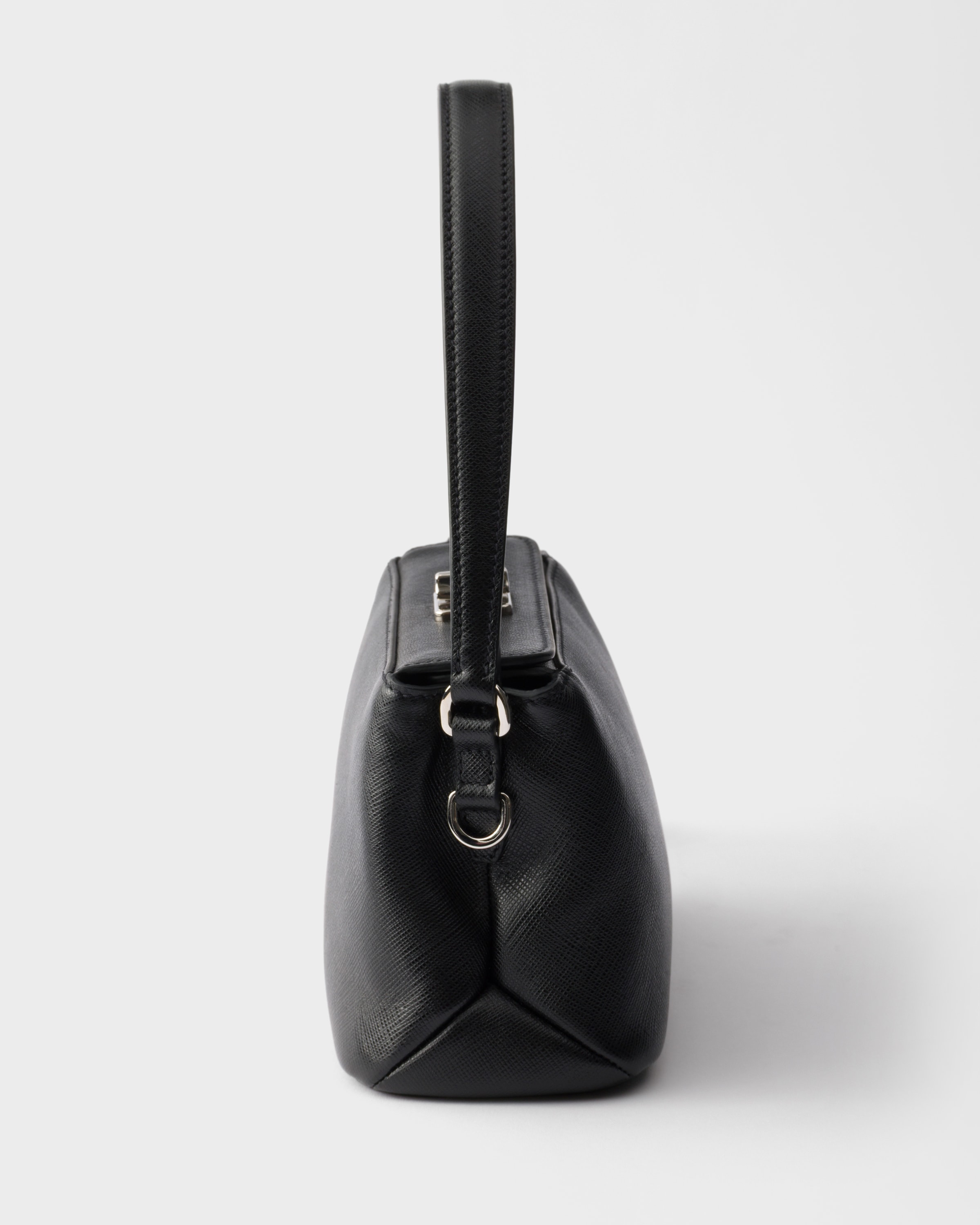 ブラック プラダ アヴォワール サフィアーノレザー ミニバッグ | PRADA