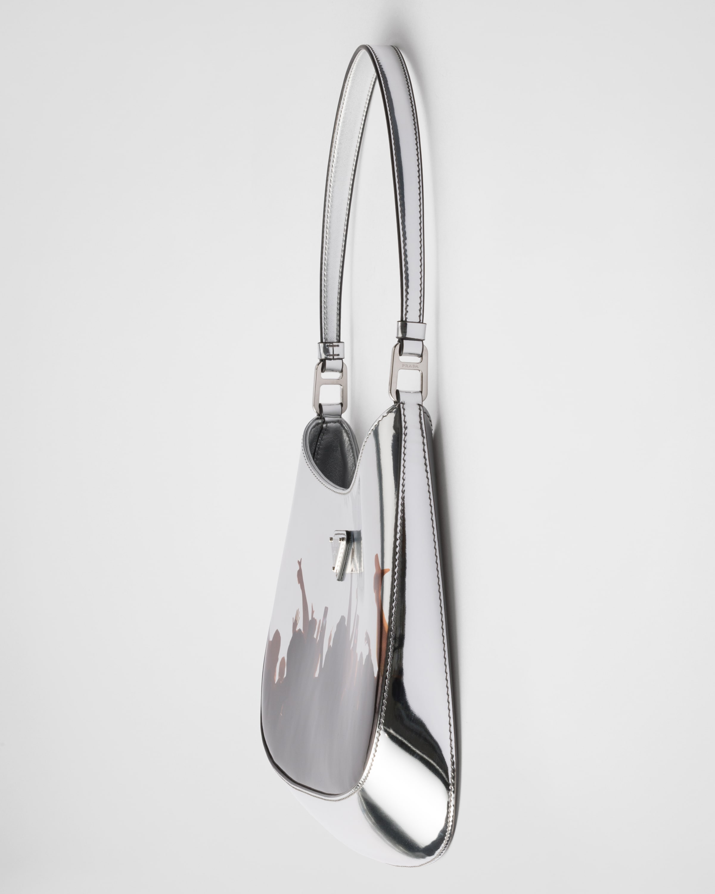 ＊PRADA＊ クレオプリント ブラッシュドレザー ショルダーバッグ 関税負担なしPRADA クレオ ブラッシュドレザー ショルダーバッグ