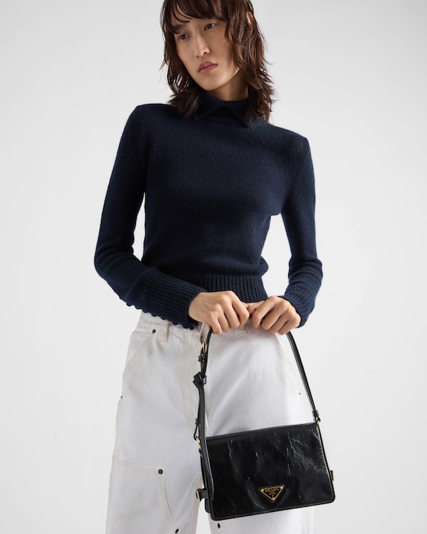 حقيبة كتف من الجلد حقيبة كتف من الجلد