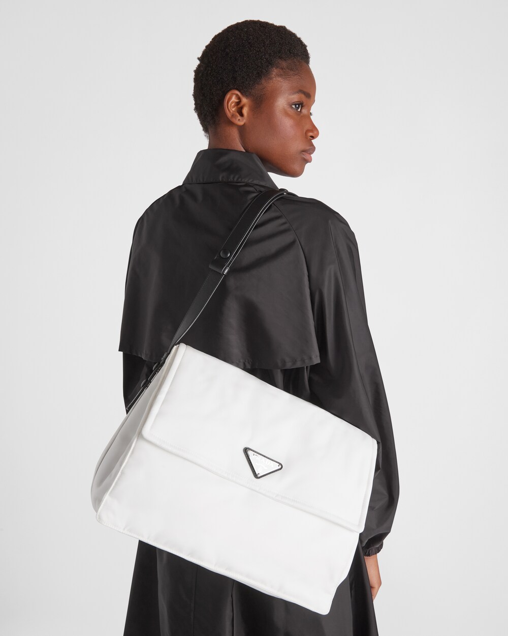 prada large padded nylon shoulder bolsa