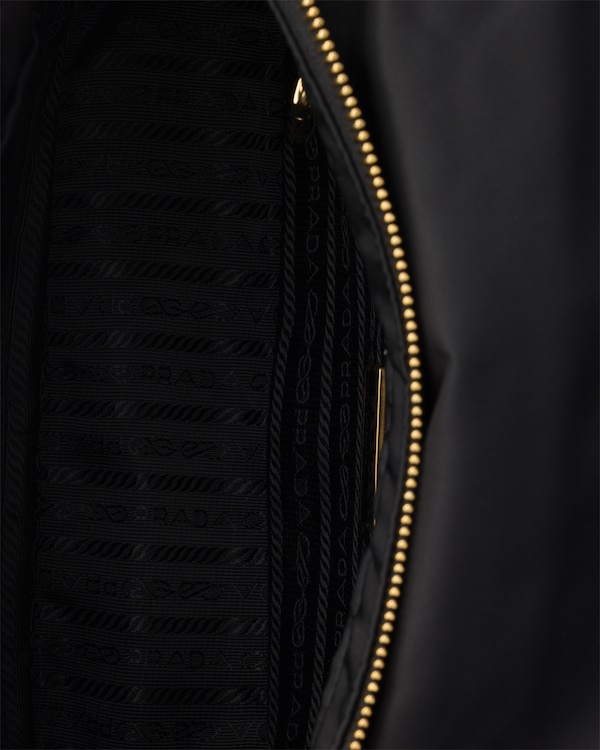 Bolso bandolera de Re-Nylon acolchado - Negro Bolso bandolera de Re-Nylon acolchado - Negro