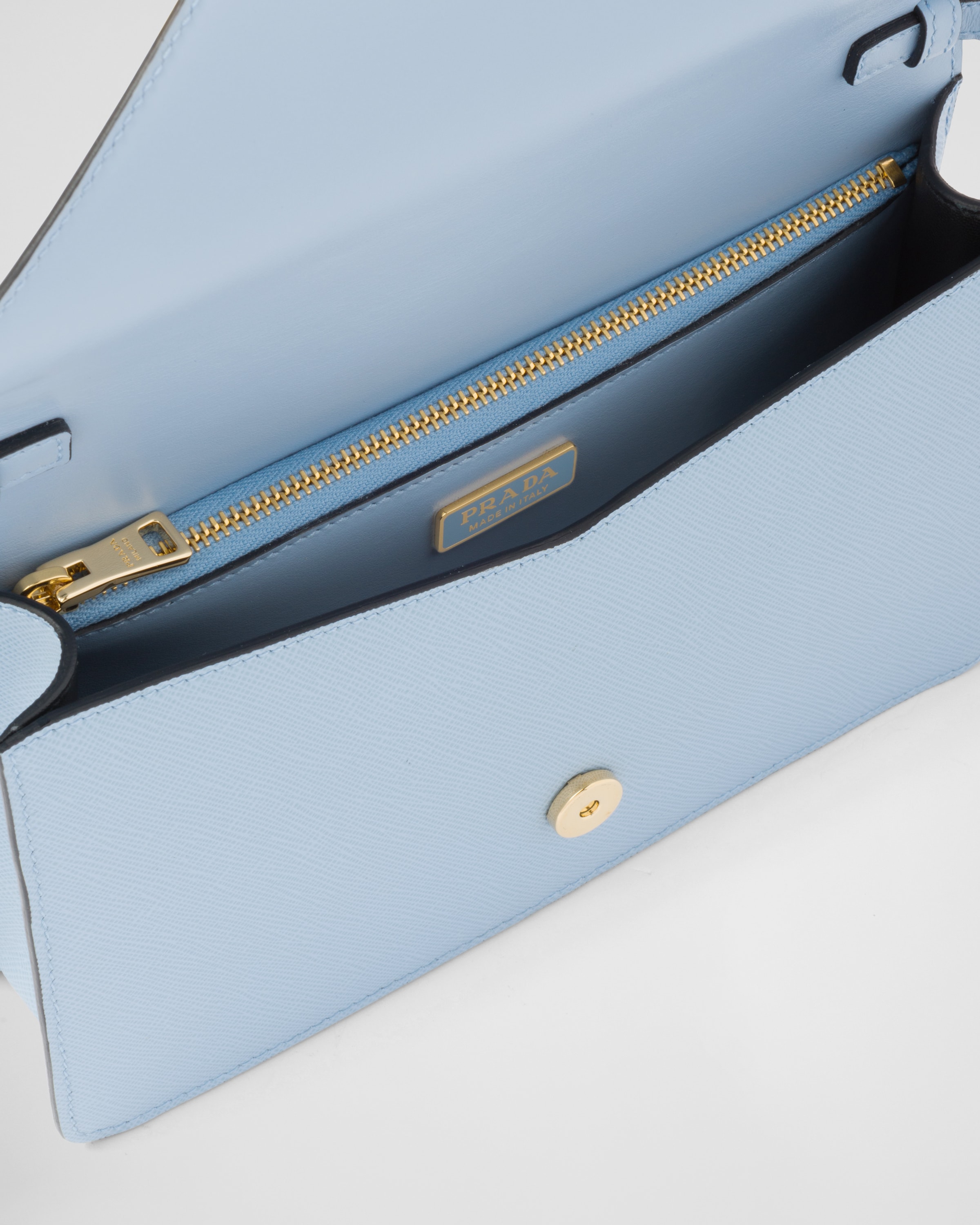 ライトブルー サフィアーノレザー ショルダーバッグ | PRADA