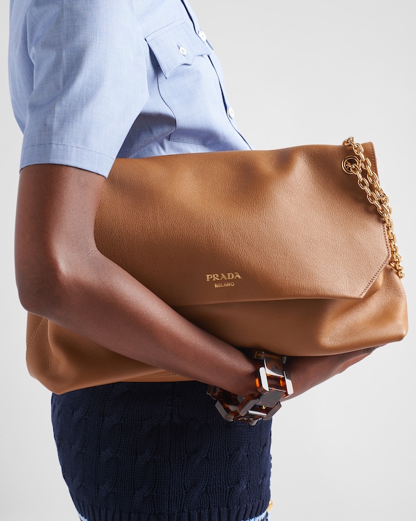 Prada Doux超大号皮革单肩包 - 焦糖色 Prada Doux超大号皮革单肩包 - 焦糖色