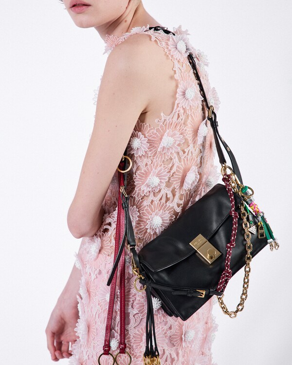 Prada Soft Sound小号皮革单肩包配饰件 Prada Soft Sound小号皮革单肩包配饰件