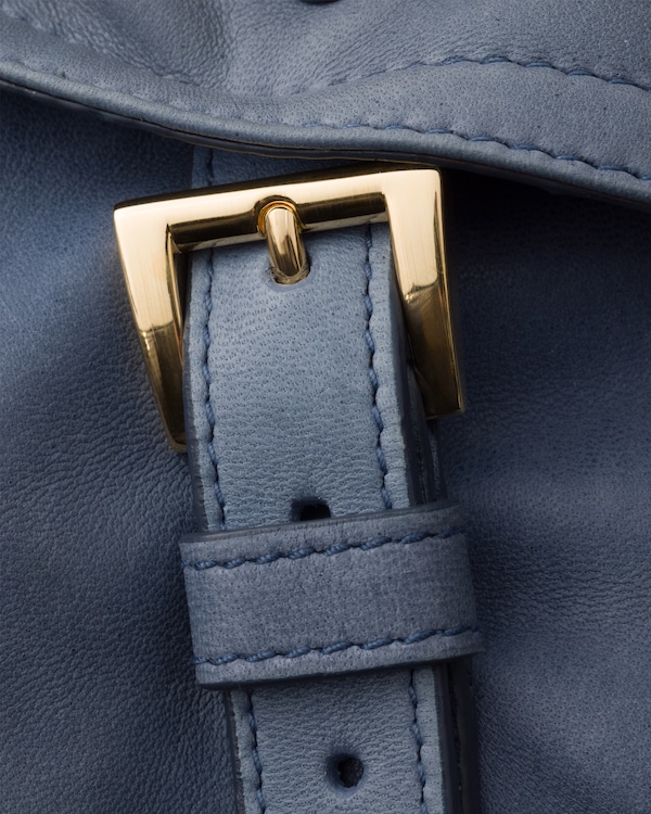 Borsa Prada Explore medium in nappa con pattina - Aviazione Borsa Prada Explore medium in nappa con pattina - Aviazione