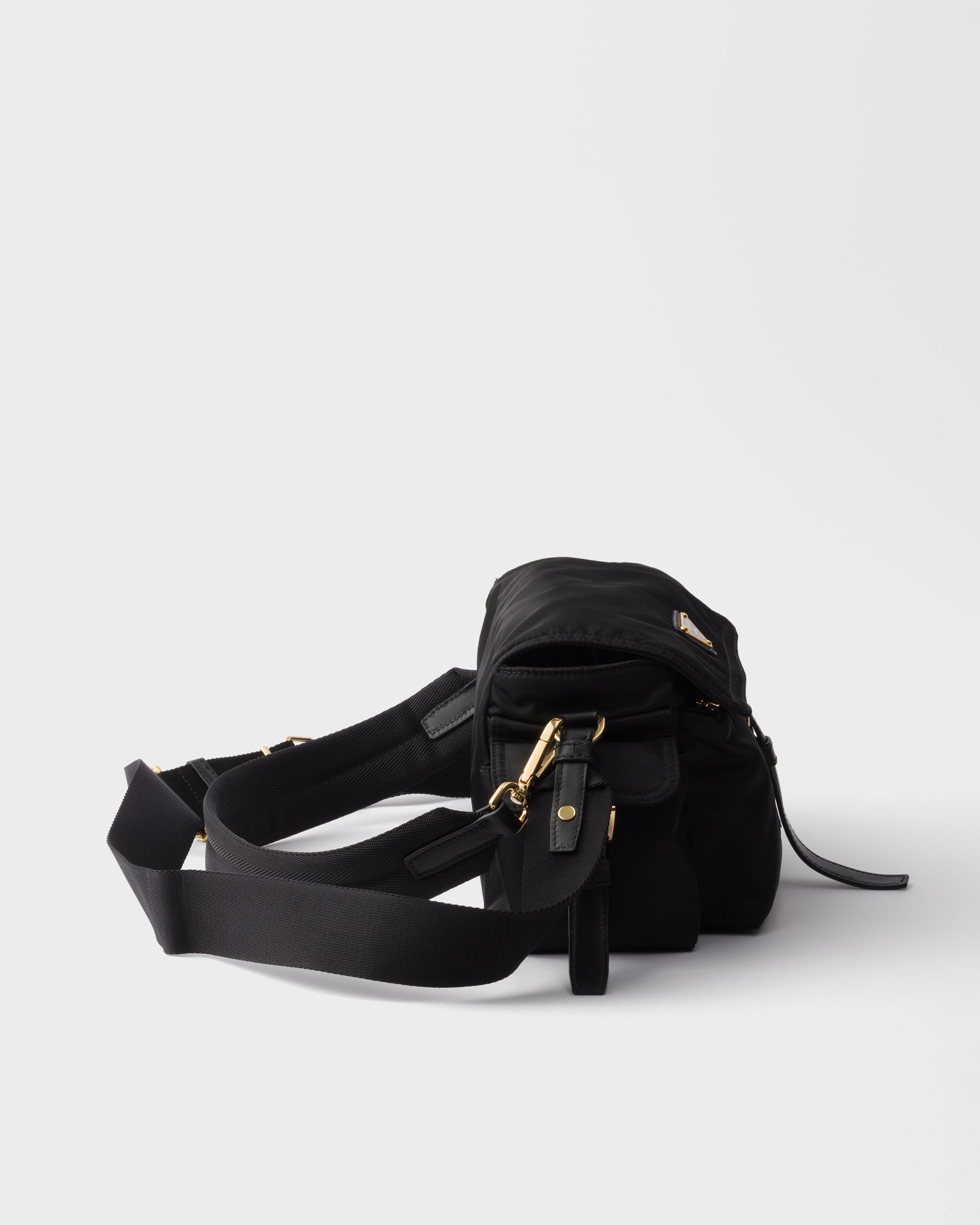 PRADA エクスプロア ミディアム Re-Nylon バッグ 正規品 ブラック プラダ エクスプローラ ミディアム Re-Nylon