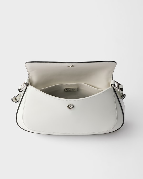Sac porté épaule Prada Cleo en cuir brossé - Blanc Sac porté épaule Prada Cleo en cuir brossé - Blanc