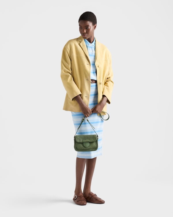 حقيبة كتف صغيرة من الجلد المحبوك - زَبَرْجَدي حقيبة كتف صغيرة من الجلد المحبوك - زَبَرْجَدي