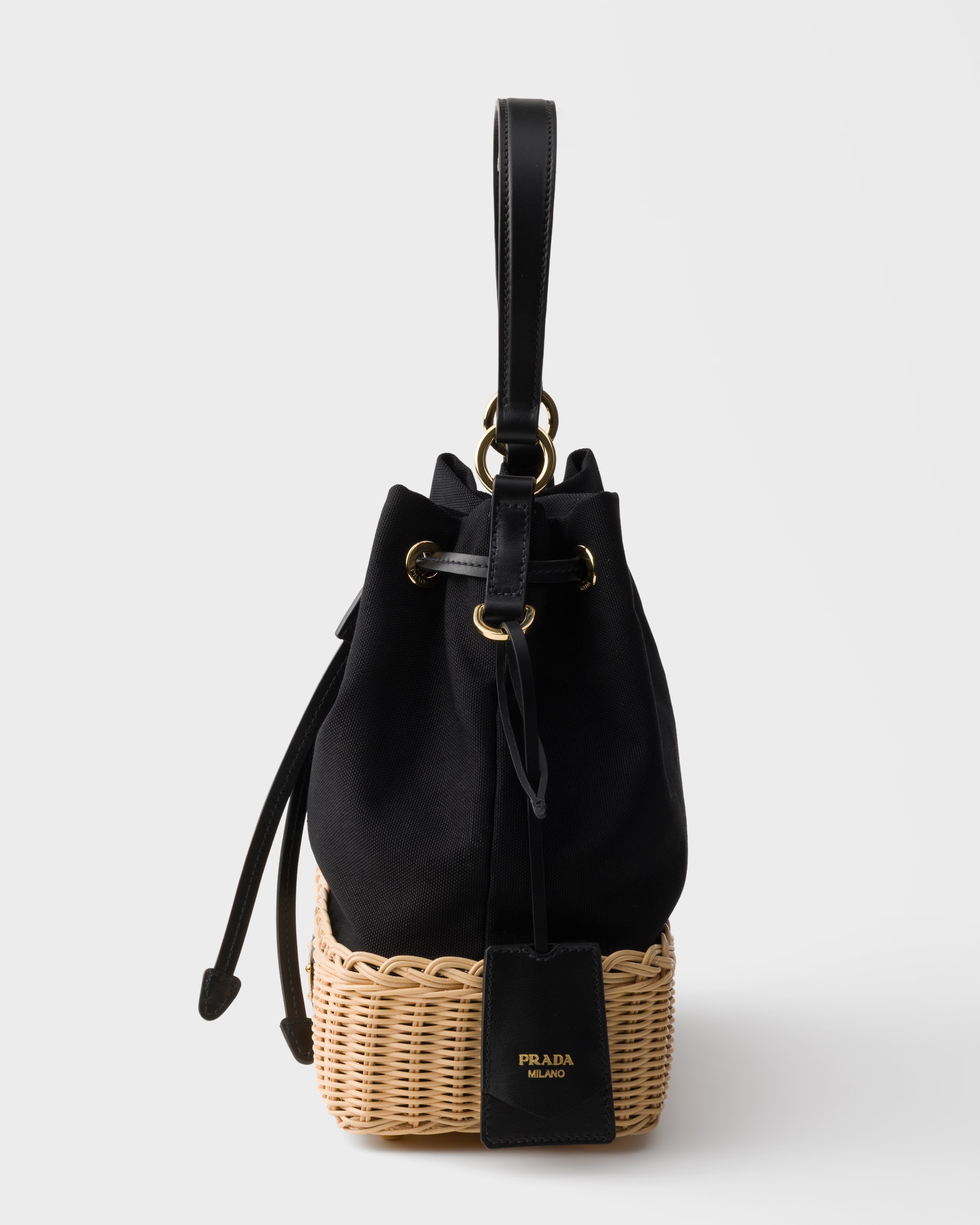 タン/ブラック ウィッカー キャンバス バケットバッグ | PRADA - 日本