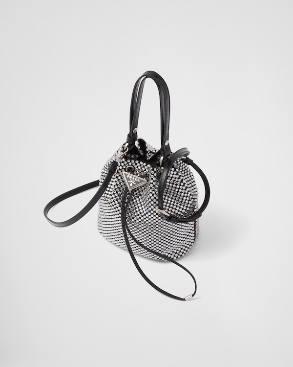 Mini bolsa em cetim com cristais Mini bolsa em cetim com cristais