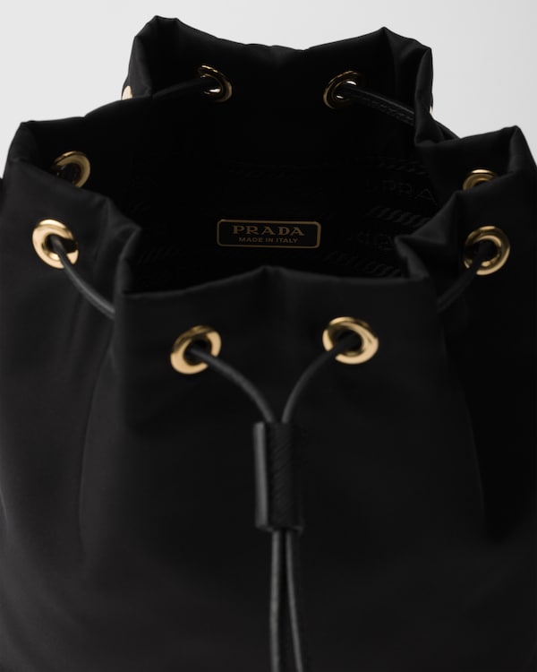 حقيبة صغيرة Prada Re-Edition 1978 من قماش نايلون معاد تدويره