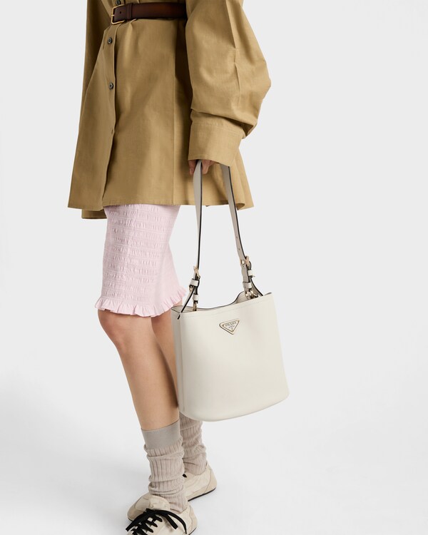 Medium leather bag Medium leather bag