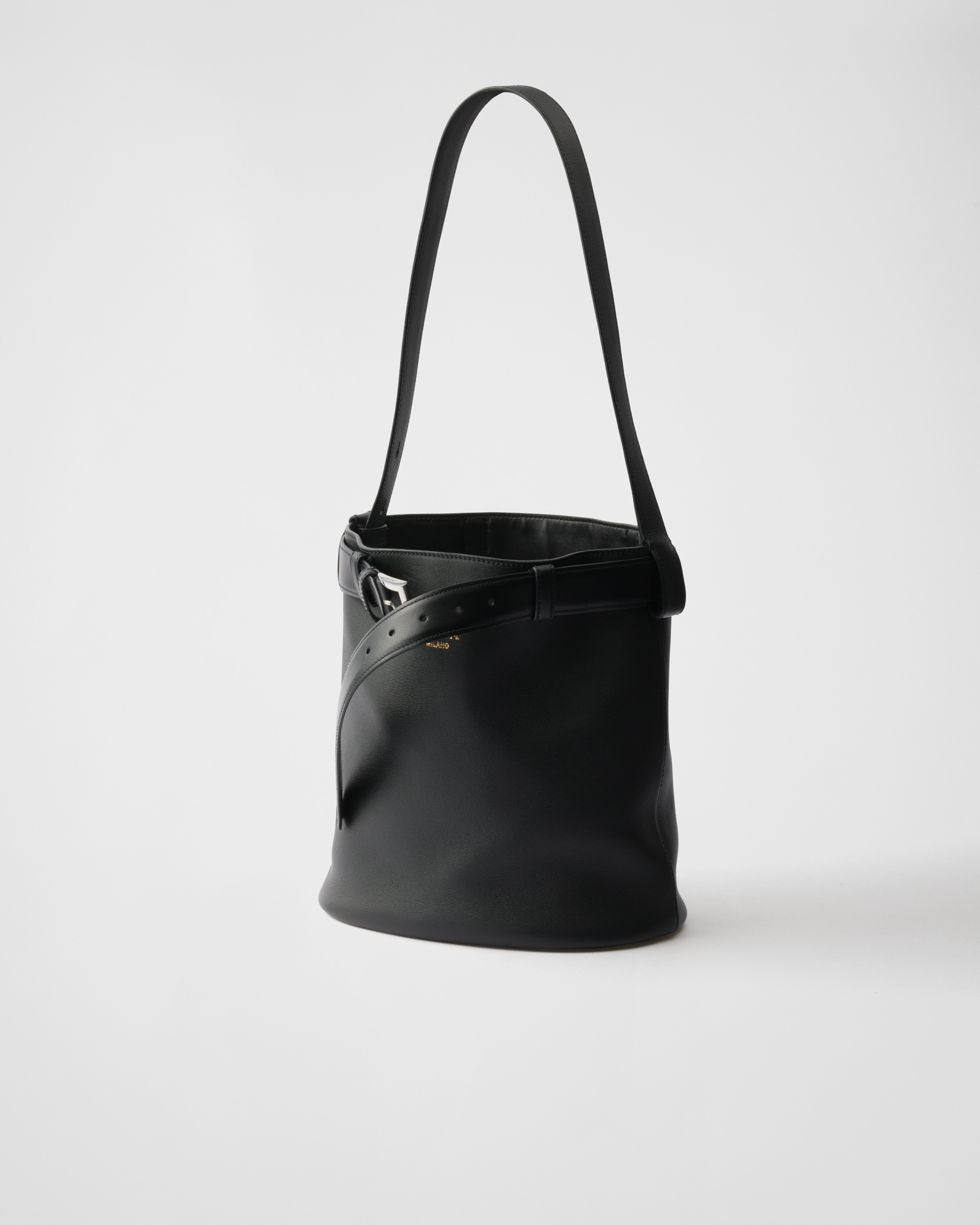 Prada Buckle Leather Bucket Bag With Belt In Schwarz