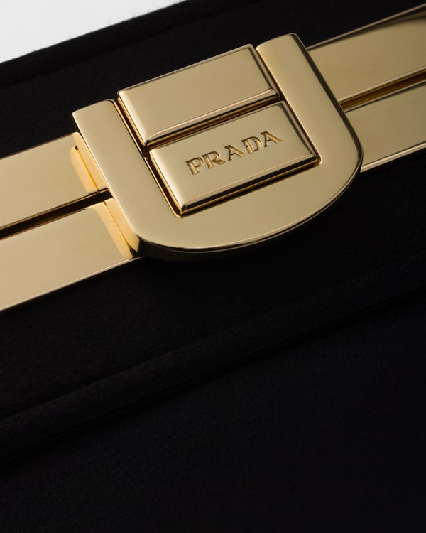 Mini pochette en satin avec bandoulière - Noir Mini pochette en satin avec bandoulière - Noir