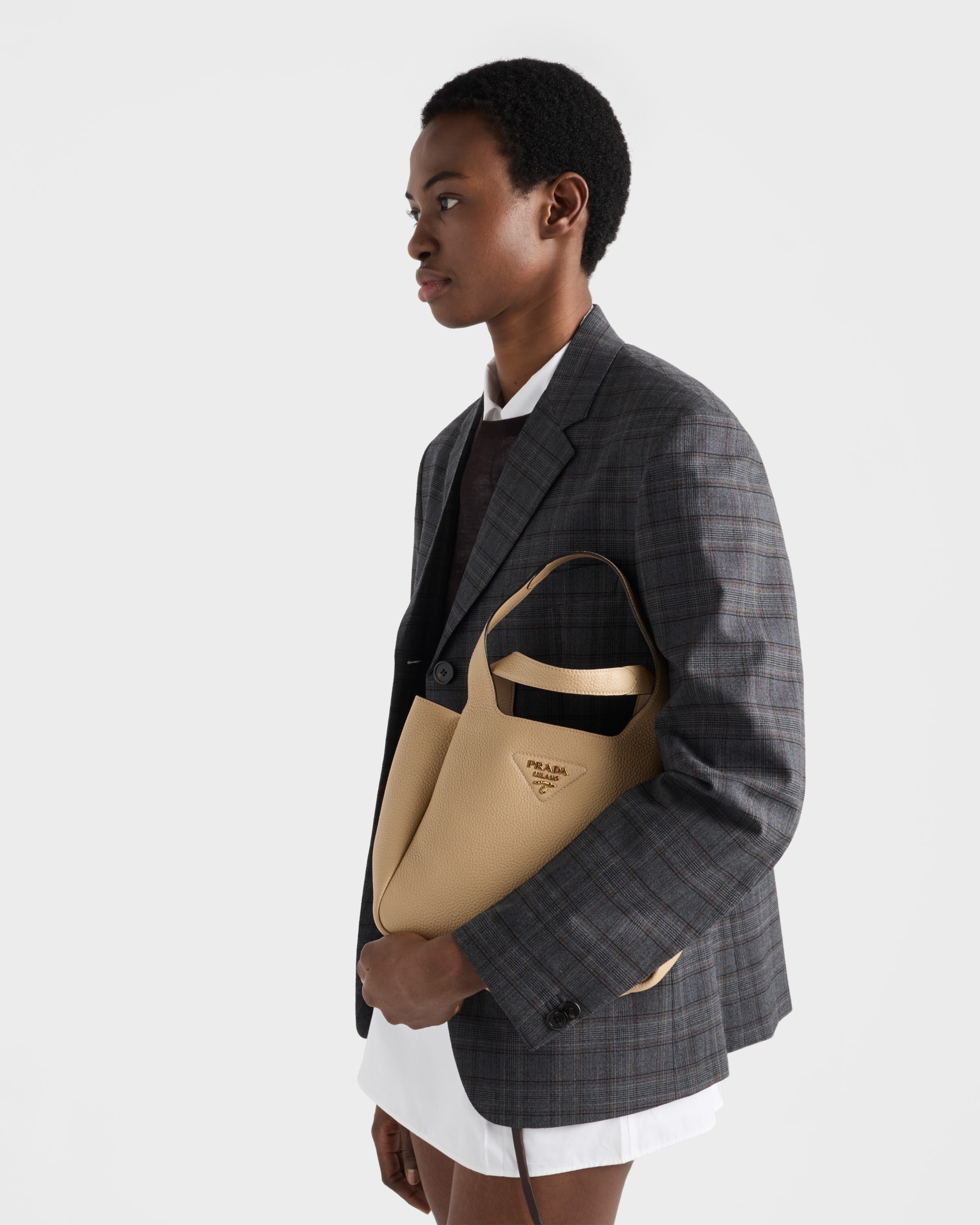 ベージュ サーブル スモール レザー トートバッグ | PRADA - 日本