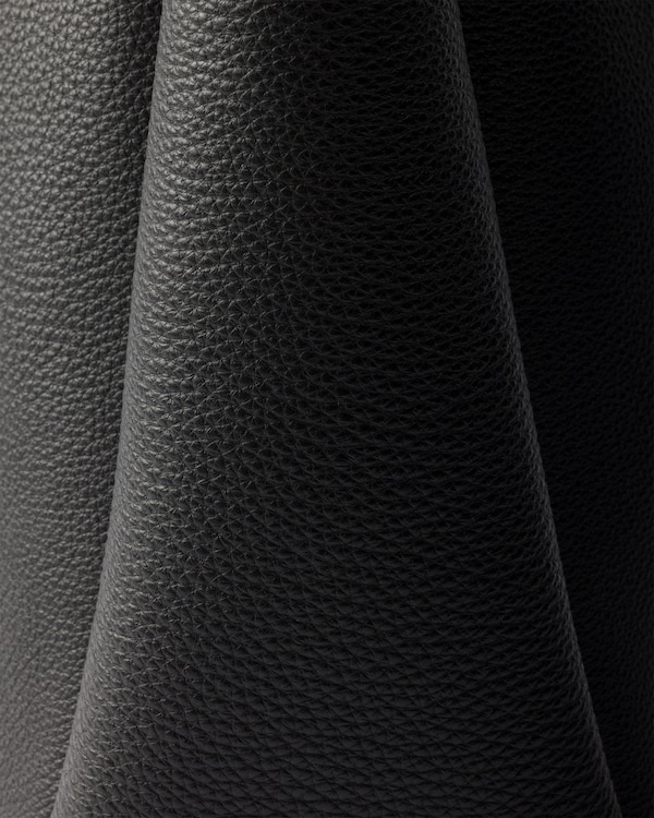 Mittelgroße Tote Bag aus Leder Mittelgroße Tote Bag aus Leder